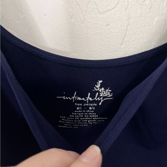 Free People Intimately M/L NWT Scoop Neck Crop Tank Basics Minimalist Bohemian - Picture 6 of 7